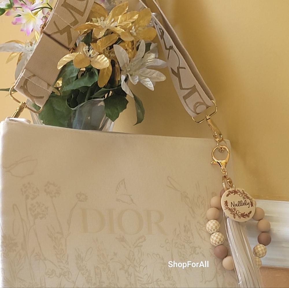 - Dior - Picture 9 of 11